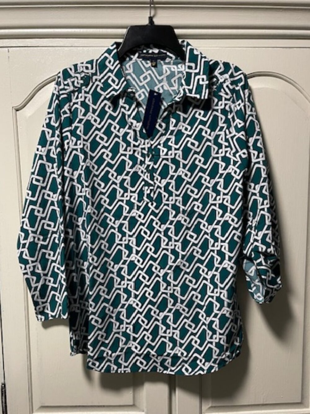 Adrienne Vittadini Top Size L NWT